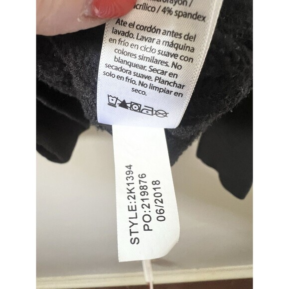 Women's Vineyard Vines Black Funnel Neck Sweatshirt Size Small Pockets Soft - Picture 7 of 8